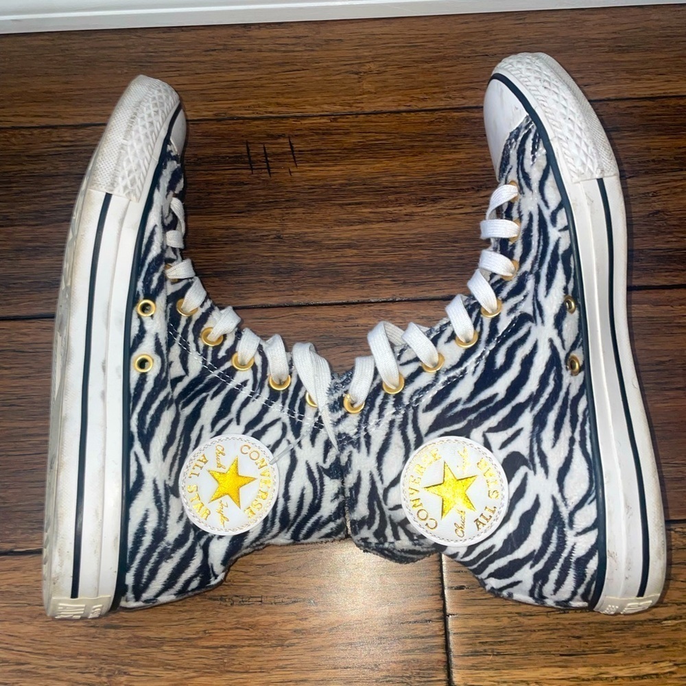 Zebra print fuzzy chuck taylor high top converse lace up sneakers